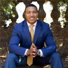 travis-swift_bde228381a4e41dd99909f2e659cbabe-headshot